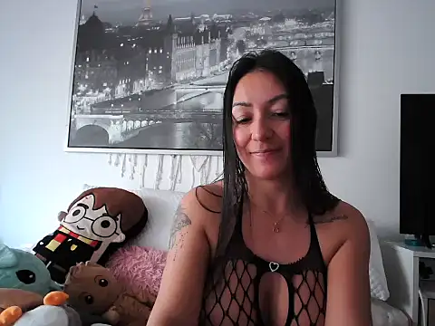 Yulian Milf online show from February 1, 11:31 am