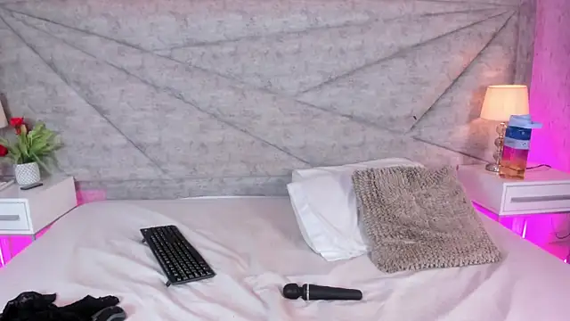 RousSweet- online show from April 9, 10:48 pm