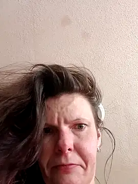 coriplaymate229848 online show from March 30, 8:08 pm