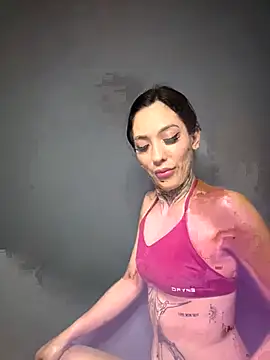 MamiSoft420 online show from April 16, 2:50 pm