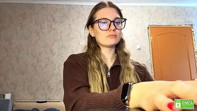 Jolievic online show from February 20, 11:23 am