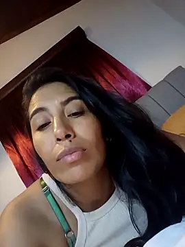 LizaLorini online show from April 15, 1:06 am