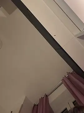 Lv Sasha online show from March 6, 7:53 pm