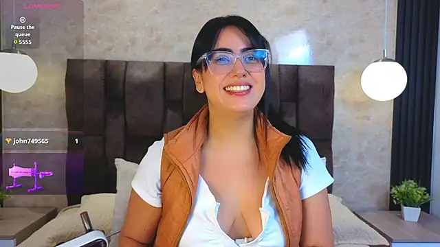 vicky grey online show from March 22, 12:44 pm