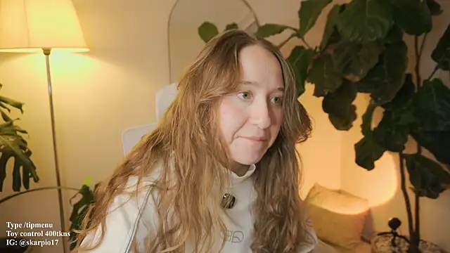 Scarlett NoirMuse online show from February 22, 12:33 am