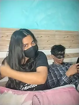 ZyphiaLive online show from February 4, 7:39 pm