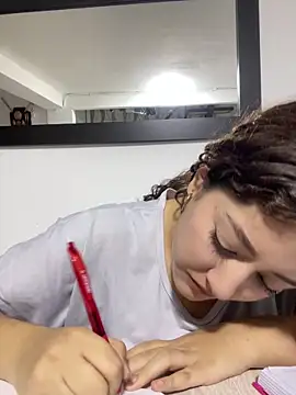 lizzy luminair online show from February 26, 12:53 am