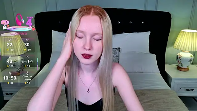 Sia Hart online show from April 6, 5:36 pm