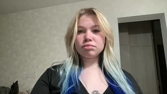 Lulu Di online show from March 2, 8:37 pm