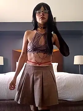 k1ttycl0wn online show from February 12, 8:43 pm