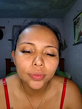 Daniela Cruz  online show from April 12, 9:39 pm