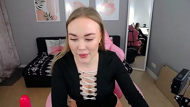 AnnaWillowX online show from February 8, 1:37 pm