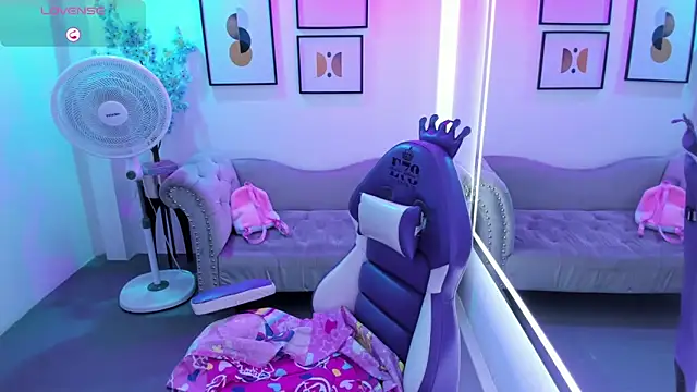 Victoria  doll online show from March 19, 12:42 pm