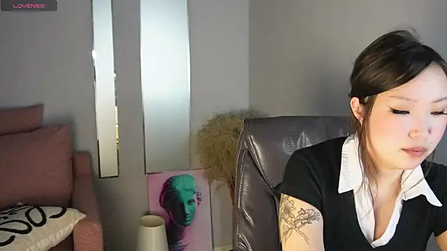 ElinaMotion online show from March 2, 5:08 am