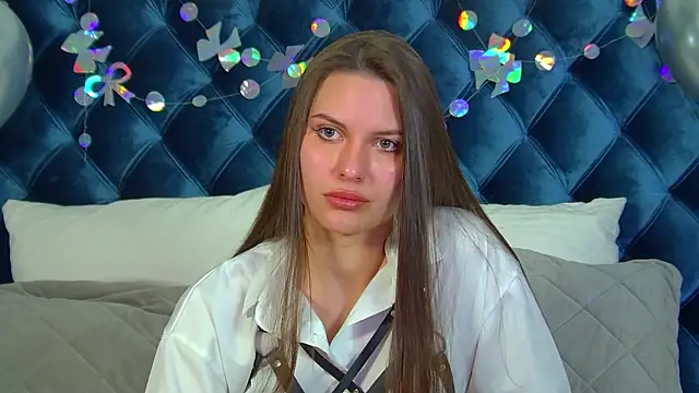 AliceVersal online show from March 17, 4:38 am