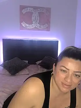 NinaRicci1518 online show from February 23, 2:27 pm