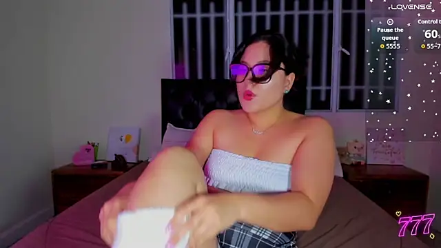 Alessandra 01 online show from March 21, 2:05 am