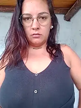 kuramaqueen online show from February 21, 6:08 pm