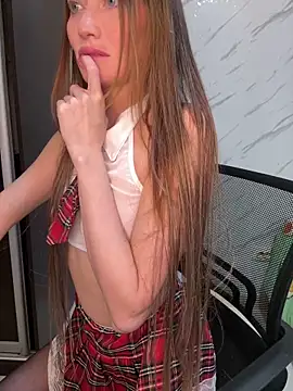 AliceeXHottie online show from April 2, 1:08 pm