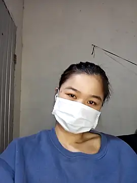 Daisy-lusia2026 online show from April 12, 9:50 pm