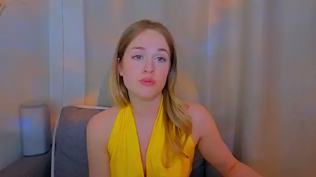 AnneRiver online show from March 31, 3:56 pm