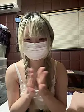 uni nvqnl2 online show from February 8, 8:40 am