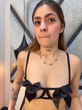 AriaWillssX online show from February 2, 8:52 pm