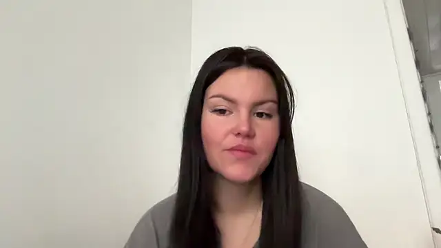 kiaraaaa75 online show from March 1, 1:55 pm