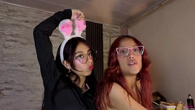 saphire  online show from February 9, 1:57 pm