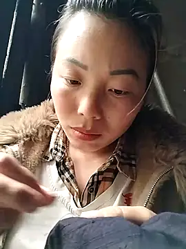 Ella-aa online show from February 24, 7:29 am