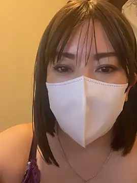 Mitsuco surflady online show from April 12, 12:19 pm