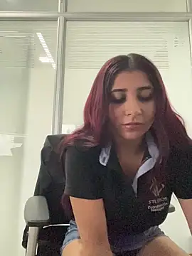 Nahomy Benett online show from March 4, 11:39 am