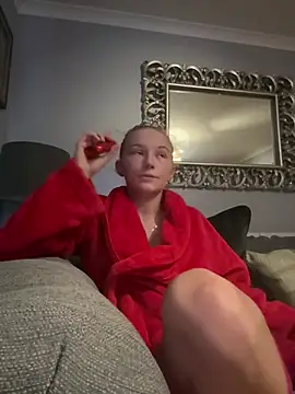 Milssweetx online show from April 16, 5:52 am