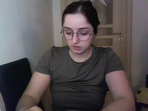 Scarlett-Quinn- online show from February 7, 10:57 pm