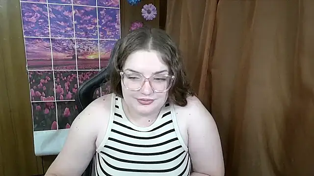 Teasing Dora online show from July 15, 2:27 am