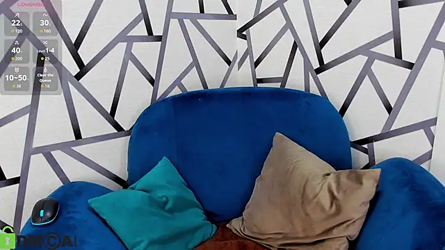 Lauraaa Smith online show from February 12, 2:13 am