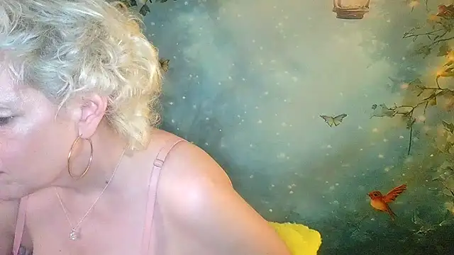 Blondie the librarian online show from May 8, 1:20 am