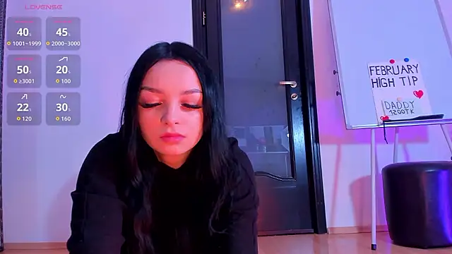 Peanaughty online show from February 25, 8:13 am