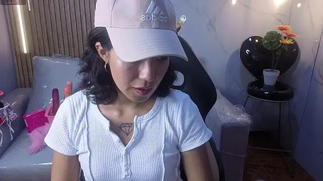 Lynn turner online show from March 15, 2:41 pm