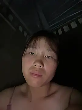 kekely online show from April 15, 9:26 pm