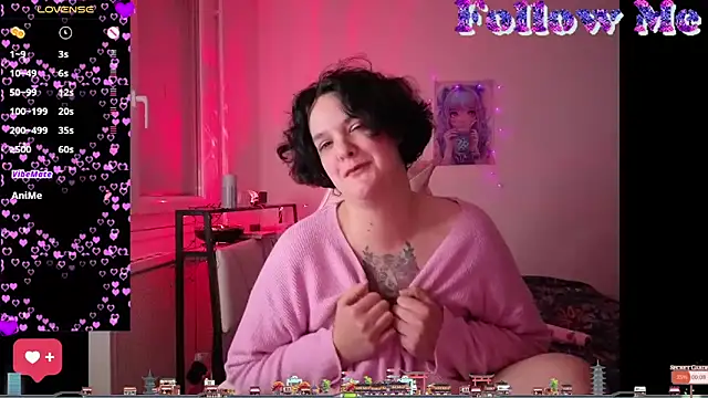 lunatigre4 online show from March 18, 8:14 pm