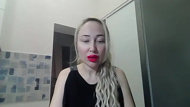 NanaGold2992 online show from February 26, 3:27 am