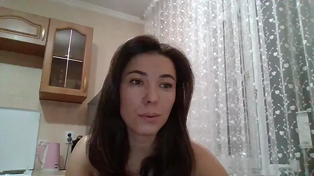 Dream Petal  online show from April 4, 3:00 pm