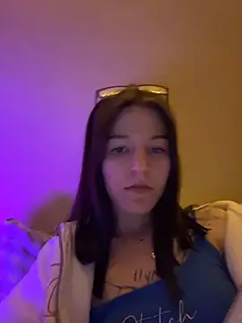 OliaLav online show from April 29, 6:35 pm