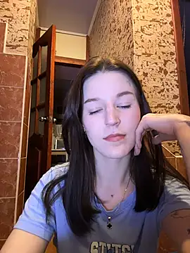 OliaLav online show from February 19, 7:35 pm