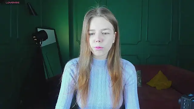  Tina Tayllor  online show from March 11, 5:59 pm