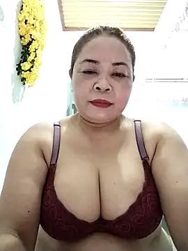 Baby-bigtits2026 online show from April 14, 2:06 pm