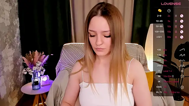 cherrykississ online show from March 20, 7:02 am