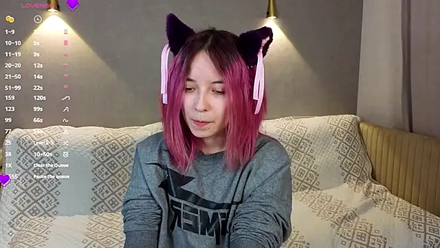 InaAlejandro online show from February 19, 5:12 pm