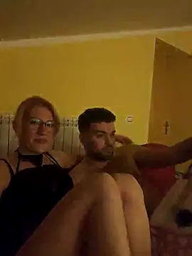 PolomaAndBobo online show from March 26, 8:10 pm